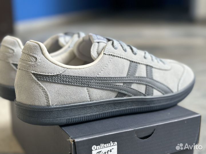 Кроссовки onitsuka tiger 