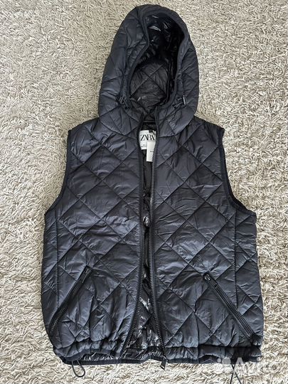 Жилет Zara новый