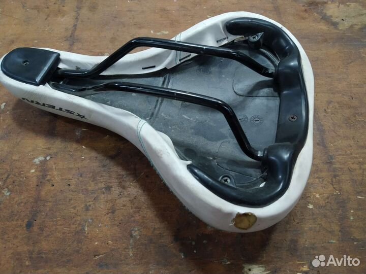 Седло для велосипеда