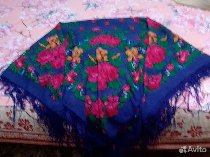 Павлопосадский платок145/145красив.времен.ссср