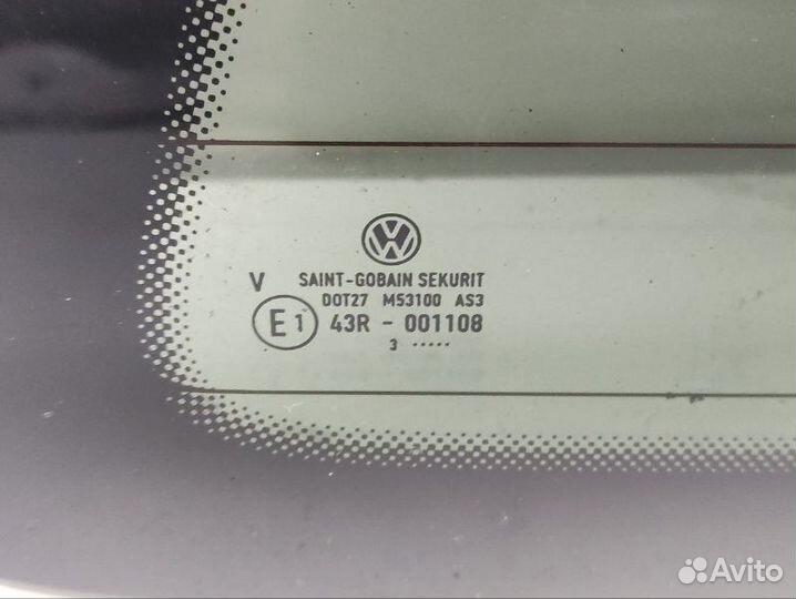 Стекло заднее Volkswagen Amarok 2.0 TDI 2014