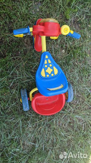 Трехколесный велосипед