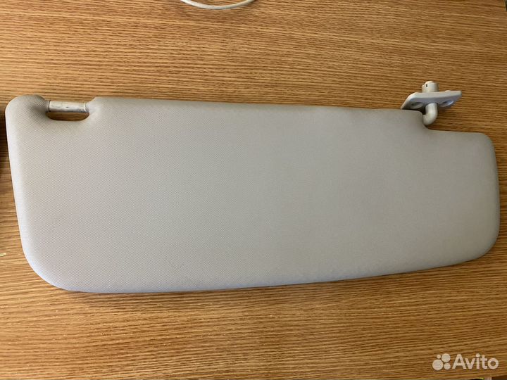 Солнцезащитный козырек Лада Гранта 1