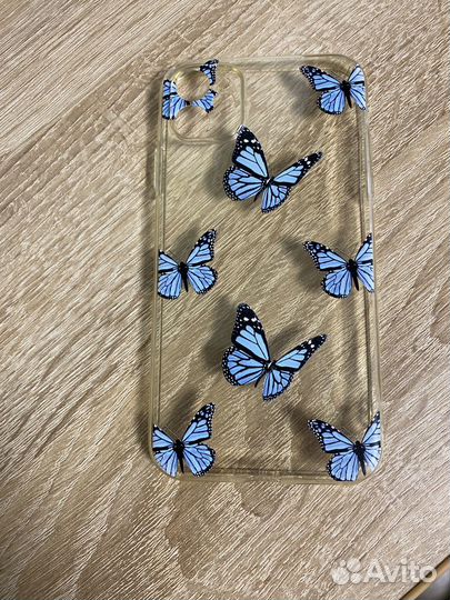 Чехол на iPhone 11