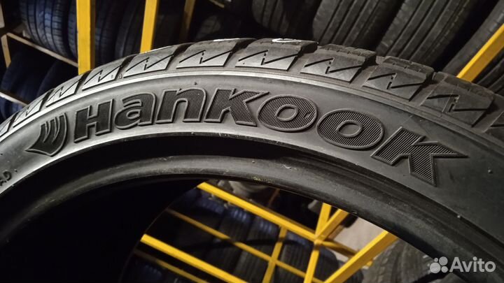 Hankook IceBear W300 225/40 R18