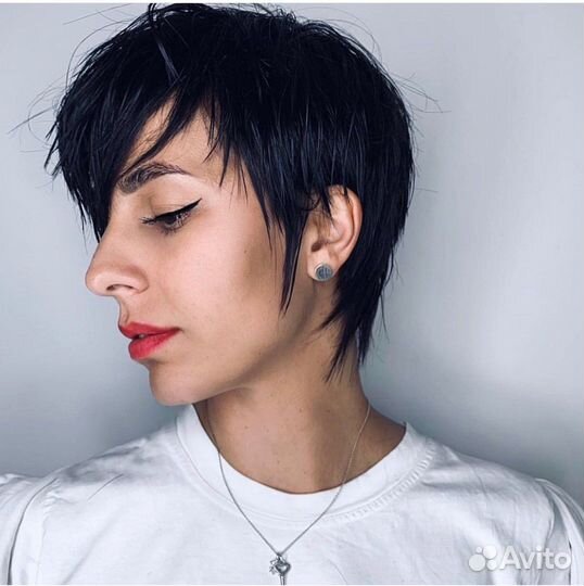 Модель на короткую женскую стрижку бесплатно