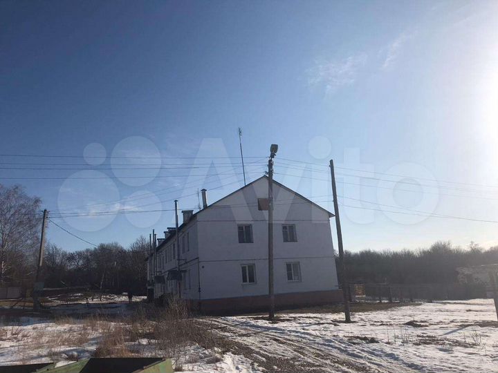 3-к. квартира, 60 м², 2/2 эт.