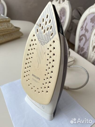 Паровой утюг Philips Azur Precise GC 4320