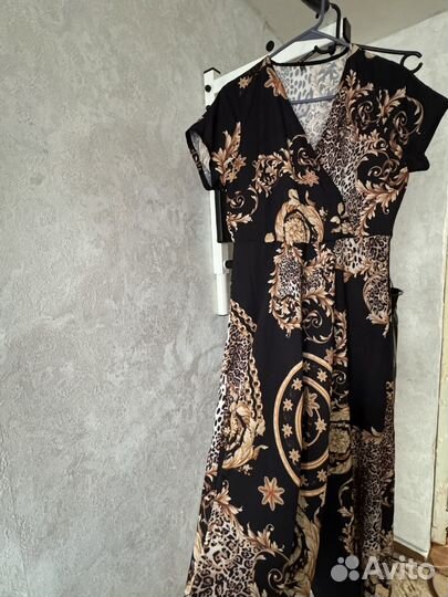 Женская одежда платье