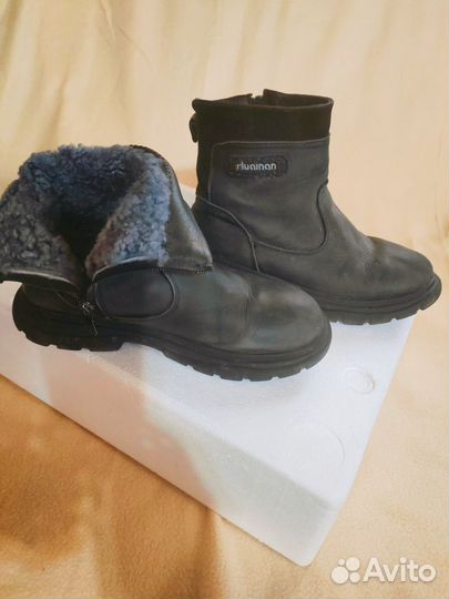 Обувь и вещи на подростка