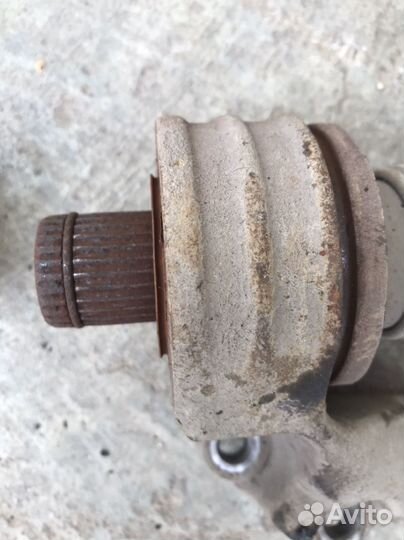 Приводной вал правый Mazda 3 BK 1.6