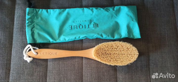 Щетка для сухого массажа