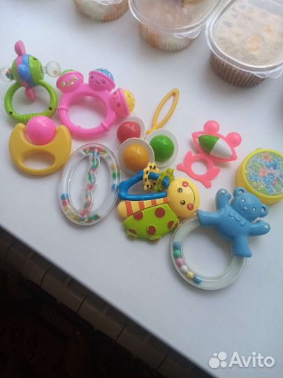Игрушки погремушки пакетом