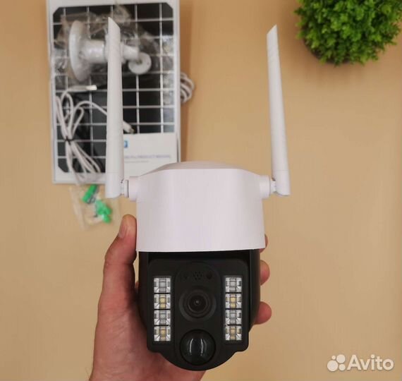 Камера видеонаблюдения с солнечной батареей