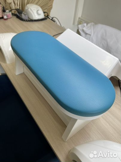 Подставка для рук маникюрная