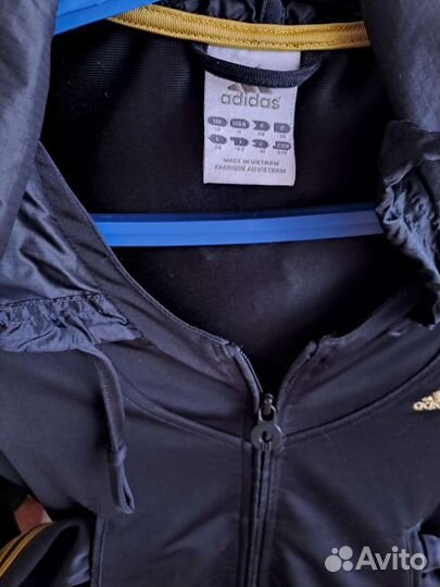 Спортивный костюм женский