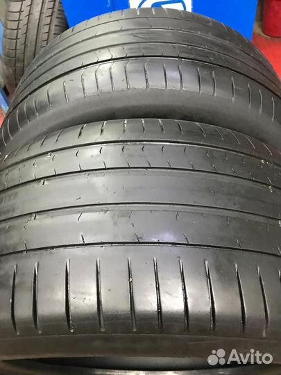 Pirelli P Zero PZ4 305/40 R20