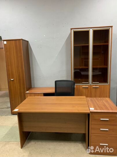 Мебель офисная / мебель для дома бу