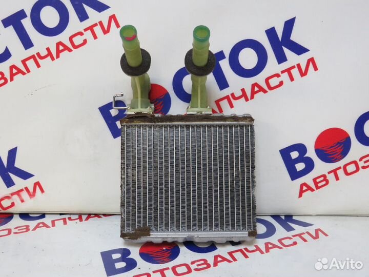 Радиатор отопителя nissan bassara JU30, jvnu30, JV