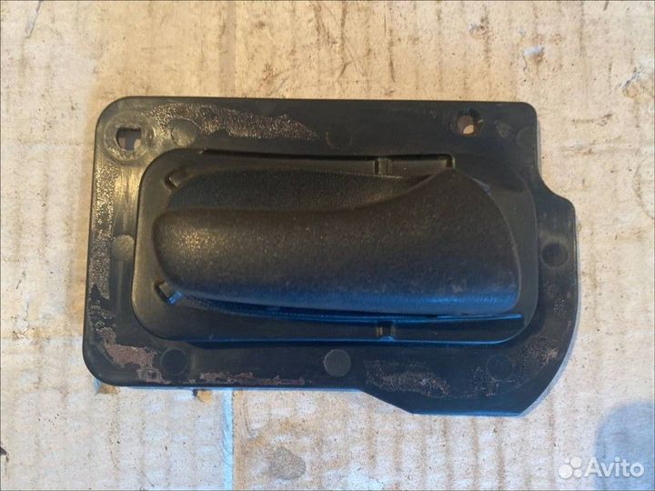 Ручка двери передней внутренняя правая Opel Vectra