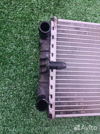 Радиатор дополнительный Audi A6 C7 4.0Т 2012