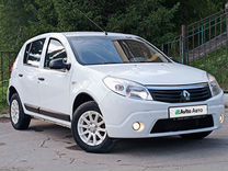 Renault Sandero 1.6 MT, 2010, 123 000 км, с пробегом, цена 658 000 руб.