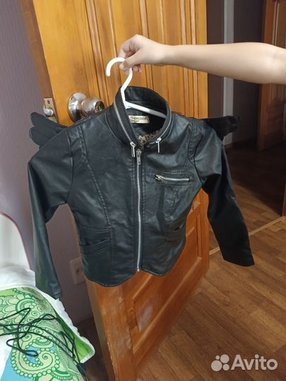 Кожаная куртка для девочки