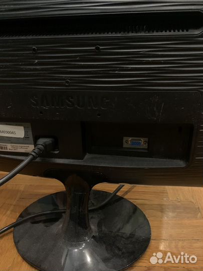 Монитор samsung