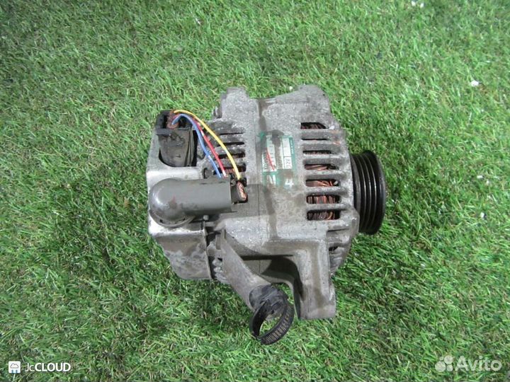 Генератор на toyota funcargo NCP25 1NZ-FE