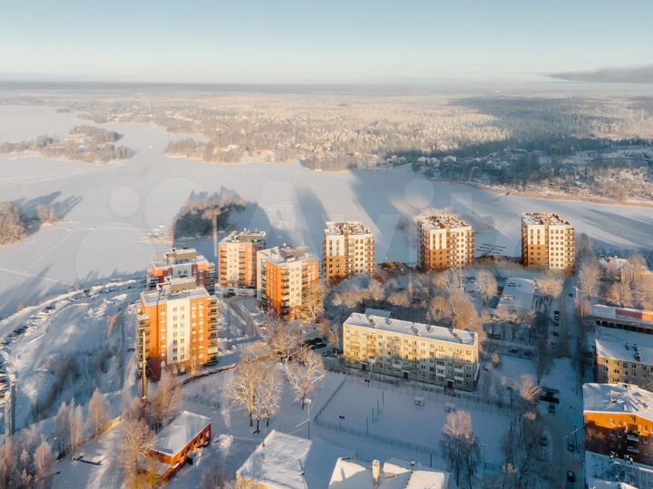 1-к. квартира, 42 м², 4/9 эт.