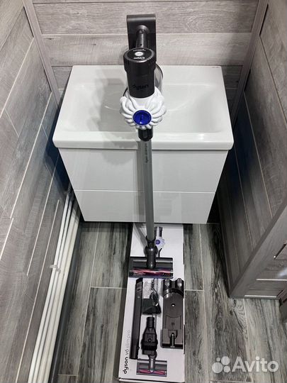 Пылесос Dyson V6 (DC62) Slim Pro