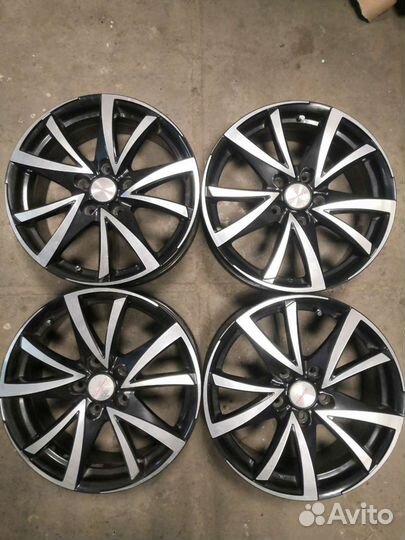 Диски б/у кик Игуана 7х17, 5х120, ет 47 dia 72,6