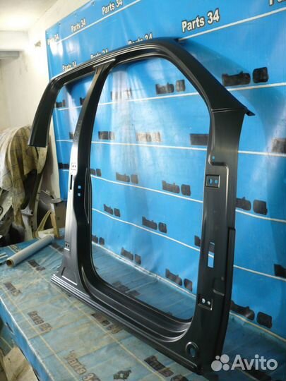 Volkswagen Amarok Боковина правая новая оригинал