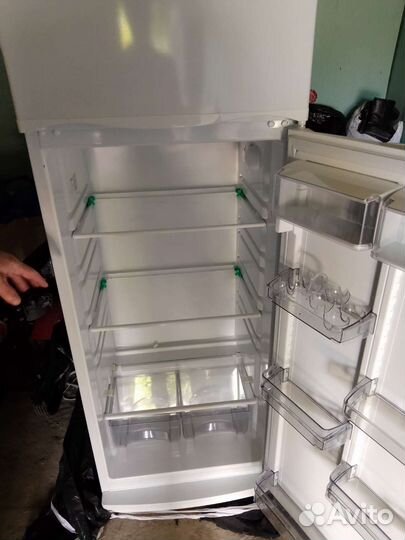 Холодильник атлант новый