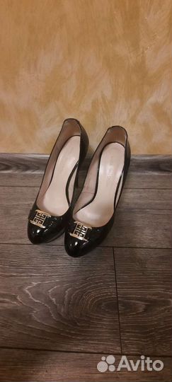 Туфли женские 40 размер Laura Valorosa