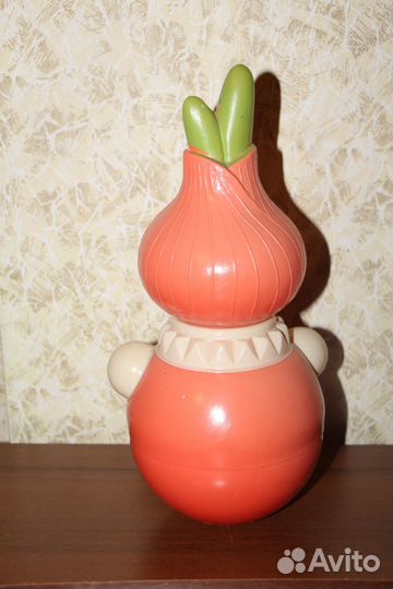 Игрушки Снегурочка и неваляшка Чиполлино СССР