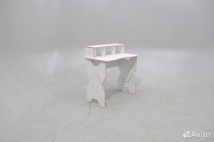 Стол для школьника