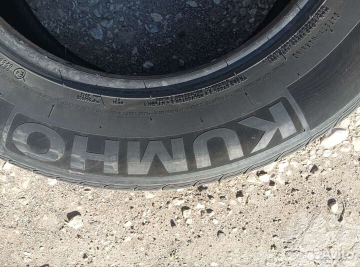 Kumho Sense KR26 225/65 R17 102H