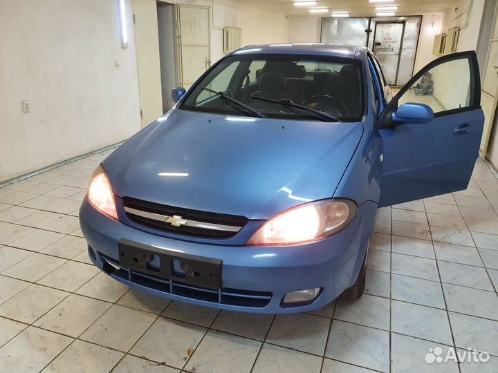 Трубки кондиционера 1,6 шевроле лачетти 2007 год