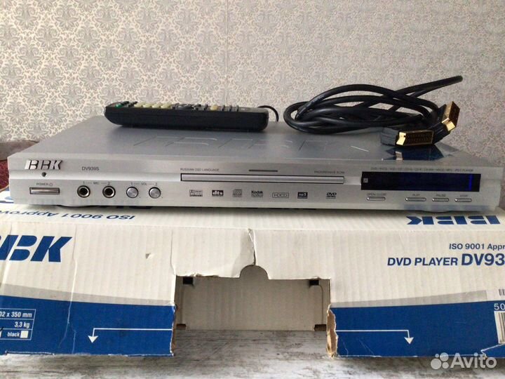 Dvd плеер BBK DV939S