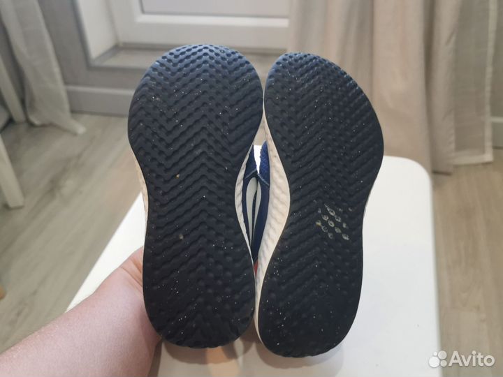 Кроссовки nike детские