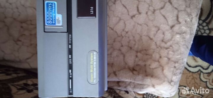 Видеомагнитофон кассетный