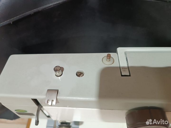 Швейная машина Чайка 134 А