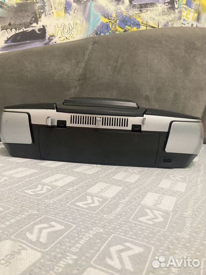 Магнитофон (бумбокс) LG