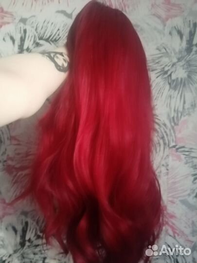 Парик красный