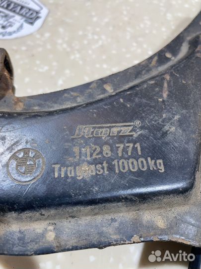 Домкрат заводской BMW E32