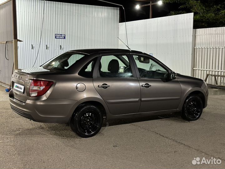 LADA Granta 1.6 МТ, 2019, 122 000 км