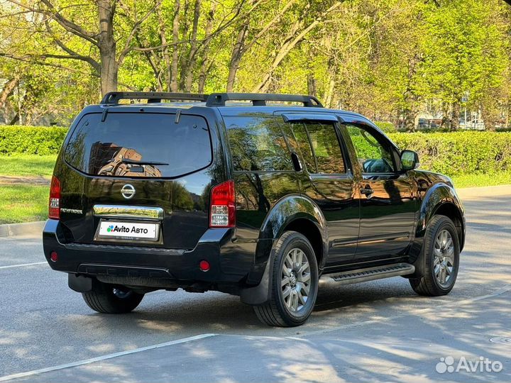 Nissan Pathfinder 2.5 AT, 2013, 147 500 км