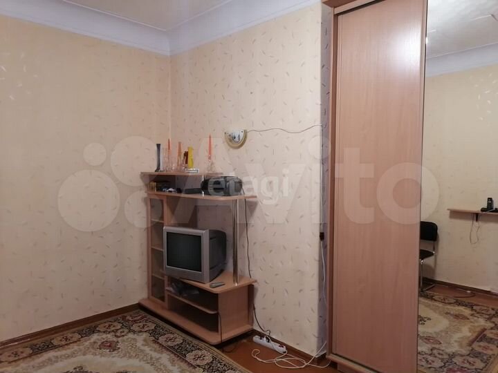 3-к. квартира, 55 м², 2/4 эт.