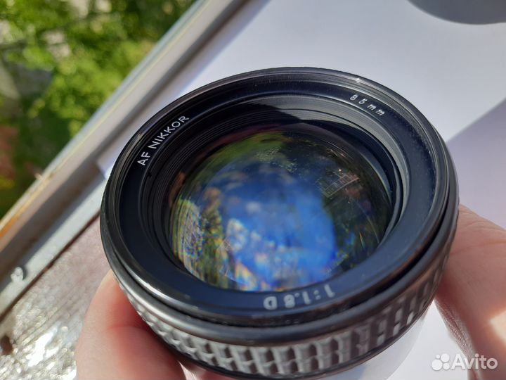 Nikon AF Nikkor 85mm 1:1.8D
